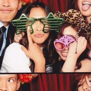 Meet your Posher, Lynnzy